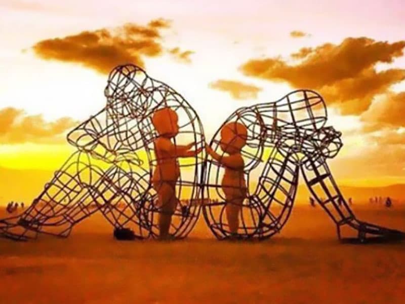 “LE PAROLE SONO FINESTRE (OPPURE MURI)”